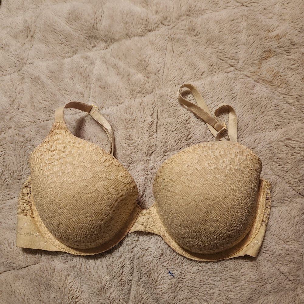 PINK Victoria's Secret Lace Soft Yellow Padded Bra